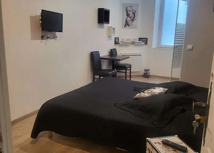 Alpes Barreme Hotel *